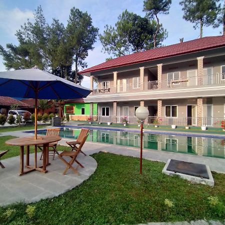 Villa Batu Tua Puncak Mitra Reddoorz Bogor Extérieur photo