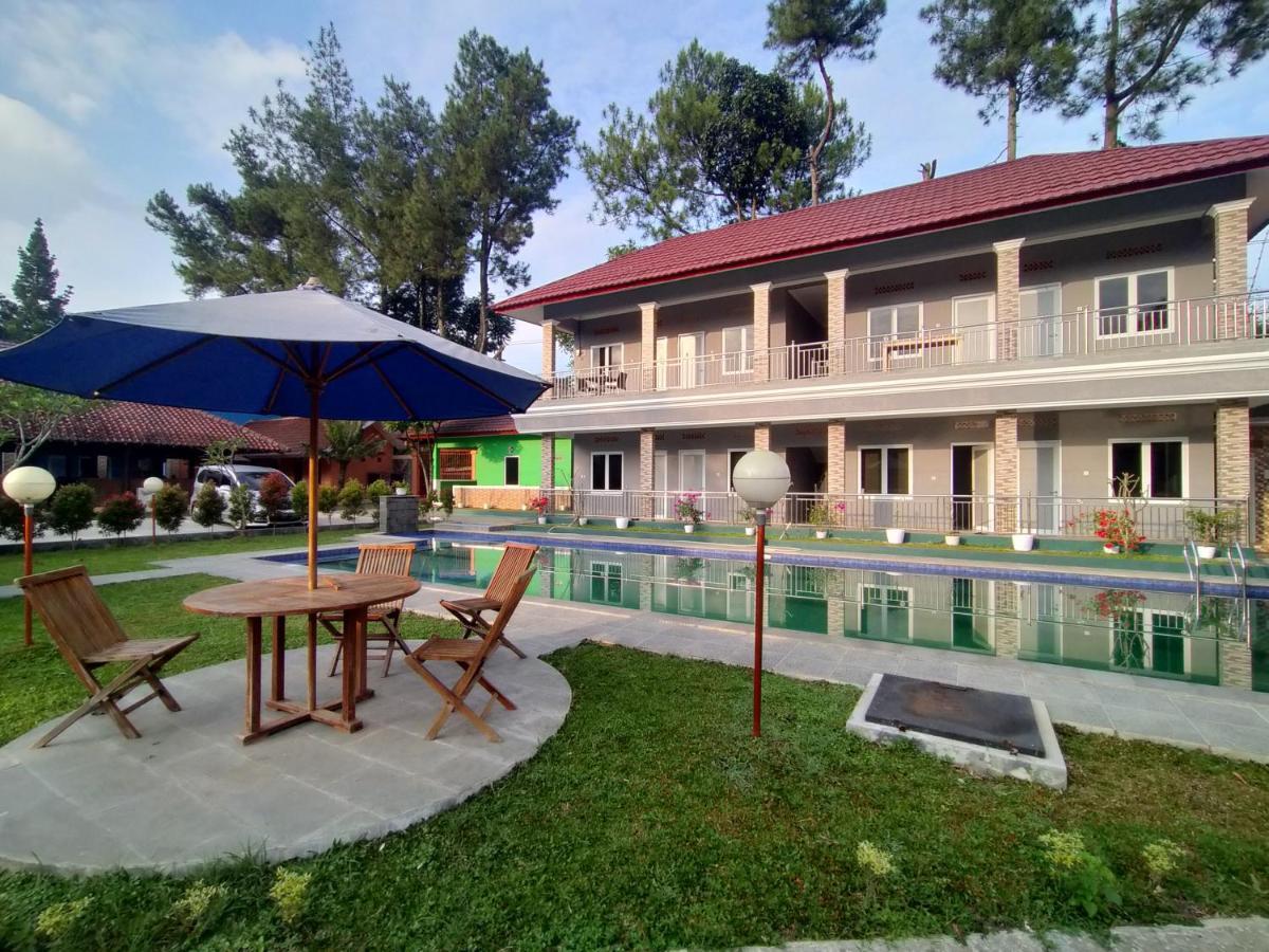 Villa Batu Tua Puncak Mitra Reddoorz Bogor Extérieur photo