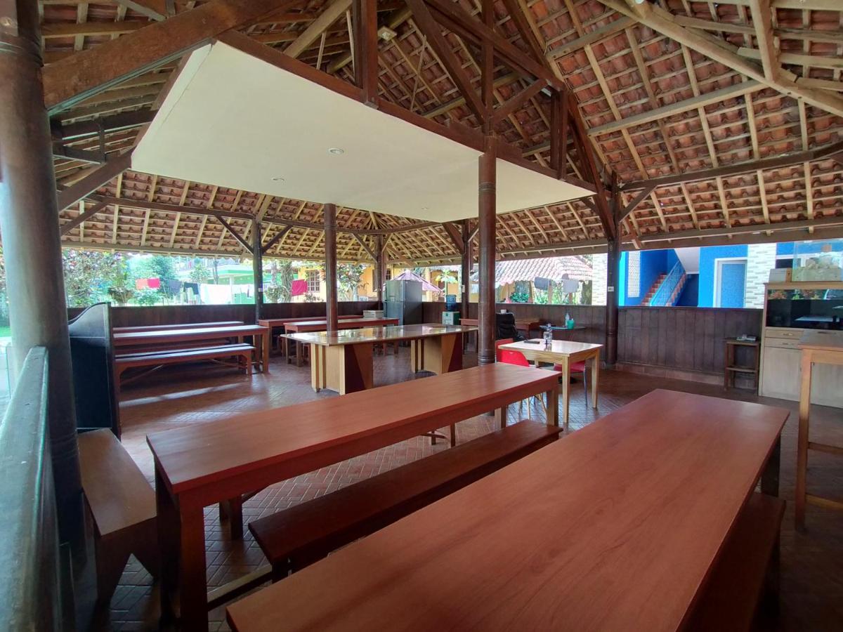 Villa Batu Tua Puncak Mitra Reddoorz Bogor Extérieur photo